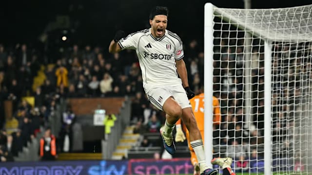 20年始终无冠！你觉得保罗生涯哪个赛季最接近得到总冠军？