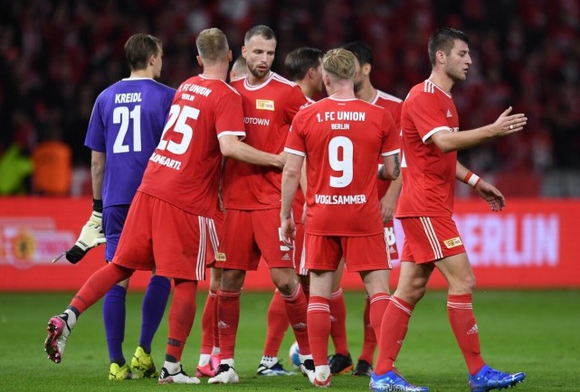 阿斯报：皇马后防仅2人保持全勤，累计因伤缺席场次已达59场