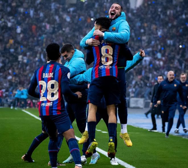 阿德巴约弧顶压哨绝杀三分不中，热火105-106惜败魔术